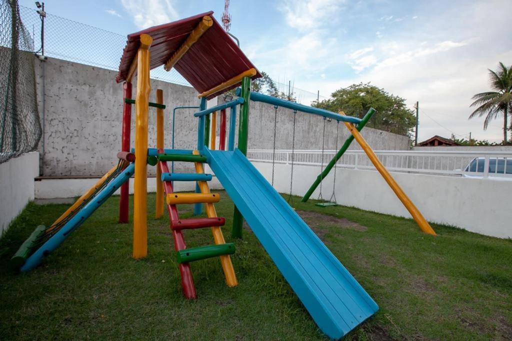 Cond Sun Way Com Piscinas E Churrasqueiras